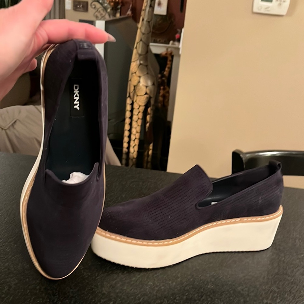 DKNY Bari slip on sneak
